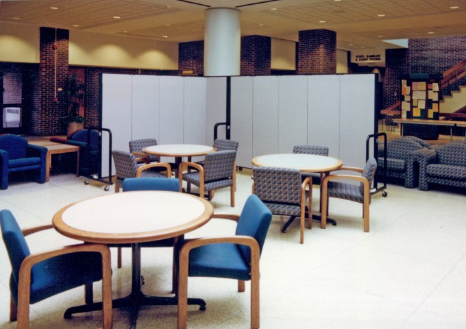 Versatile portable dividers help manage space in Student Unions across the world.